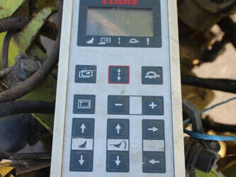 2001-claas-735-45187567