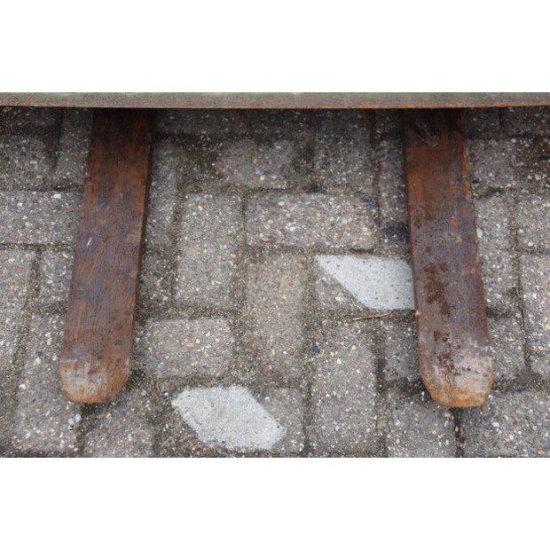 2002 جون دير 4410-45187813