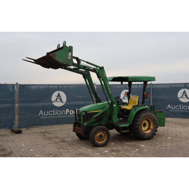 2002 جون دير 4410-45187842