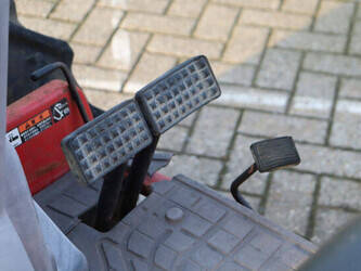 mitsubishi-mt201-1411333-45188061