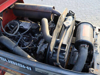 mitsubishi-mt201-1411333-45188071