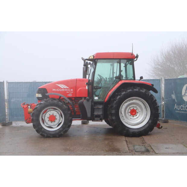 2005 MC Cormick MC120P6-45188074