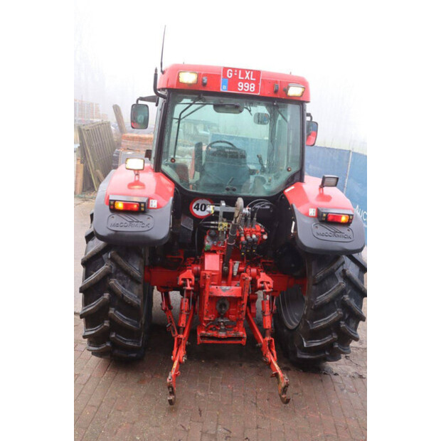 2005 MC Cormick MC120P6-45188077