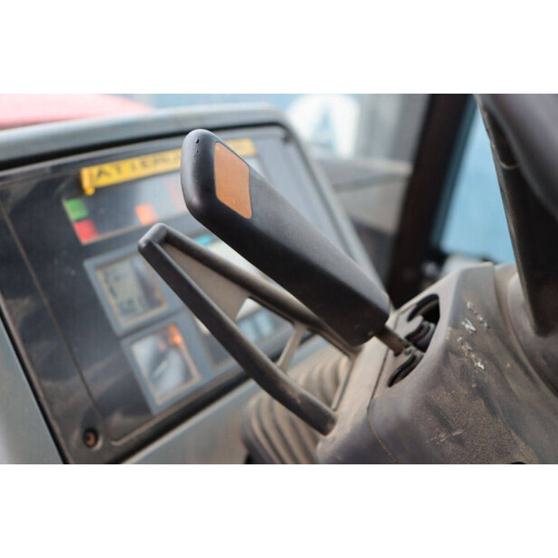 2005 MC Cormick MC120P6-45188106