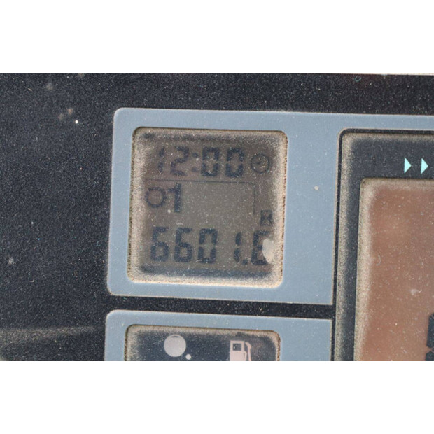 2005 MC Cormick MC120P6-45188109