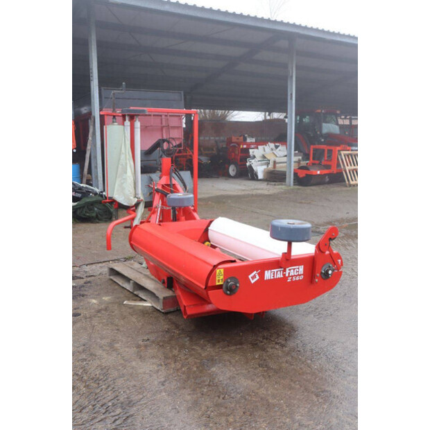 2018 ميتال-فاش Z560-45188133