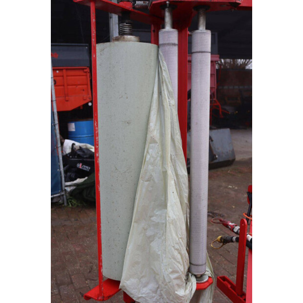 2018 ميتال-فاش Z560-45188146