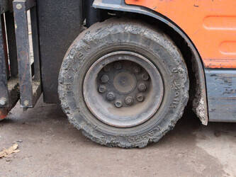 2000-toyota-5fbe18-1411339-45188291