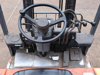 2000-toyota-5fbe18-1411339-45188296