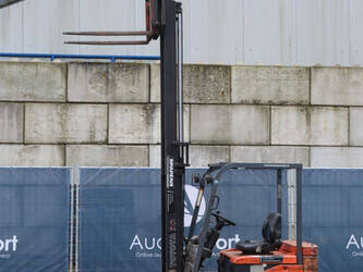 2000-toyota-5fbe18-1411339-45188308