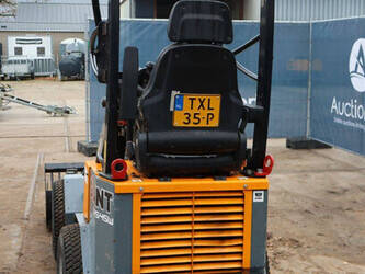 2019-giant-d254sw-1411340-45188331