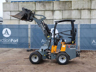 2019-giant-d254sw-1411340-45188348