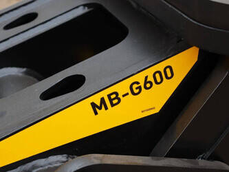 2025-mb-mb-gs600-s4-45188360