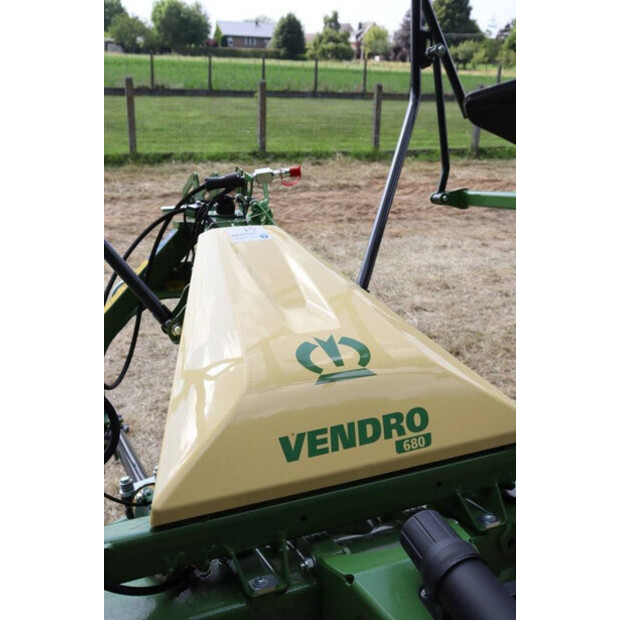 2025 كرون KW103-23-45188762