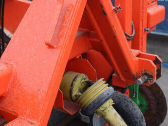 2013-holaras-ur-135-hz-1411366-45189134