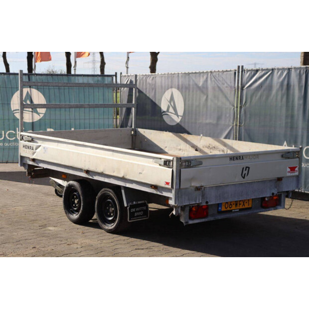 2023 Henra KP27-45189202