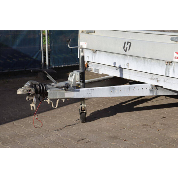 2023 Henra KP27-45189208