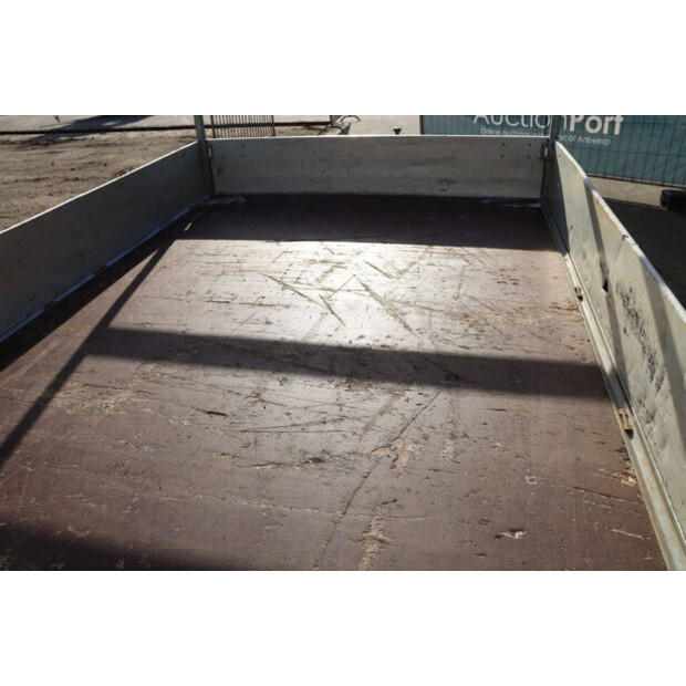 2023 Henra KP27-45189221