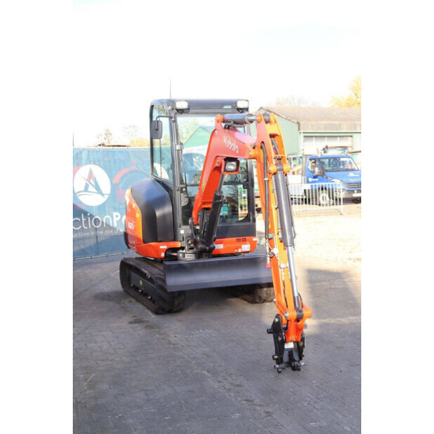 2020 كوبوتا KX027-4-45189342