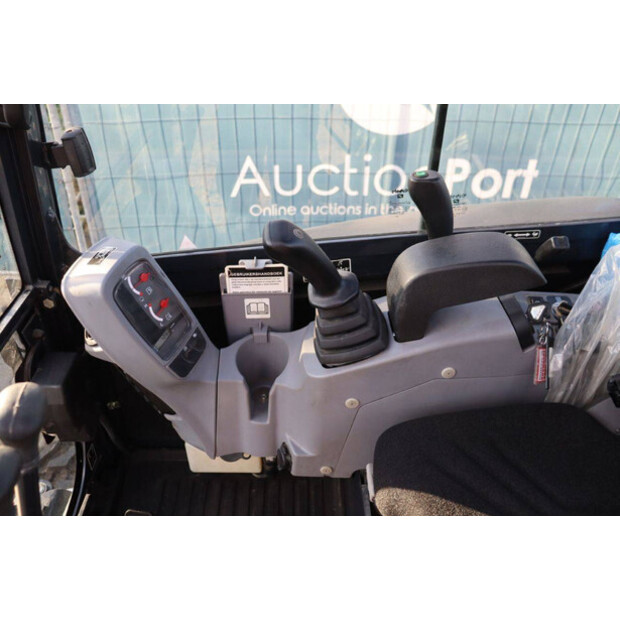 2020 كوبوتا KX027-4-45189362