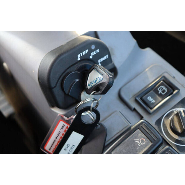 2020 كوبوتا KX027-4-45189370