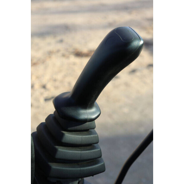 2020 كوبوتا KX027-4-45189373