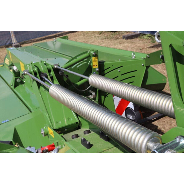 2022 Krone EasyCut R 320 CV-45189657