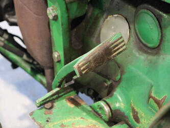 1976-john-deere-1030vu-1411387-45189795