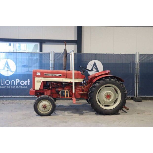 1966 International 423-45189851