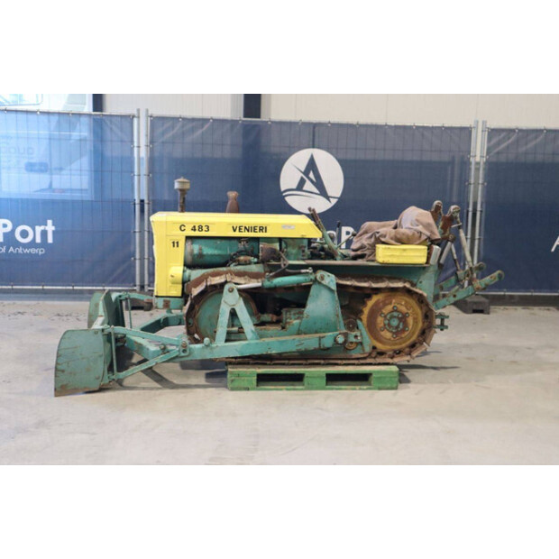 فينيري C 483-45189889