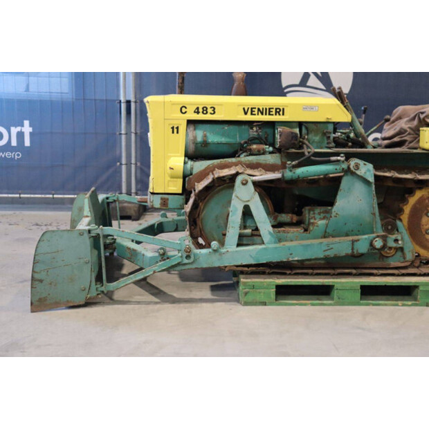 فينيري C 483-45189897