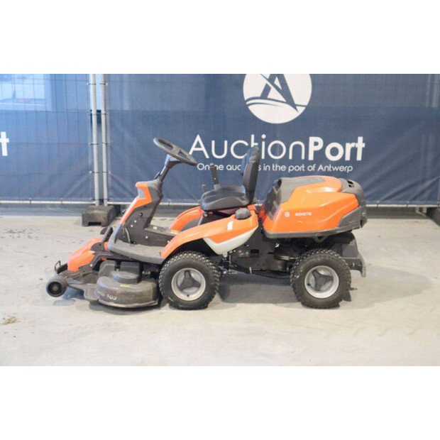 2019 Husqvarna R216TAWD-45189935