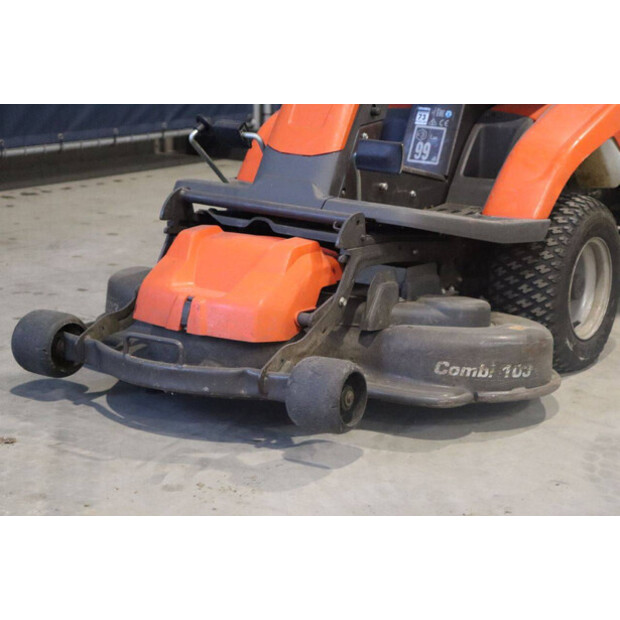 2019 Husqvarna R216TAWD-45189943