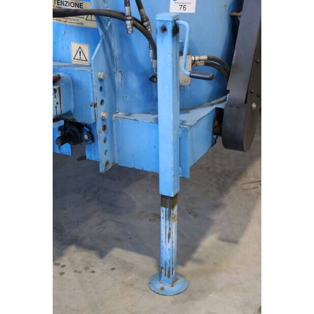 2014 MARK R301-45190057