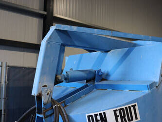 2014-mark-r301-1411394-45190071