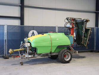 Image for TRAILED SPRAYERS 2011 Munckhof Sprayer 107