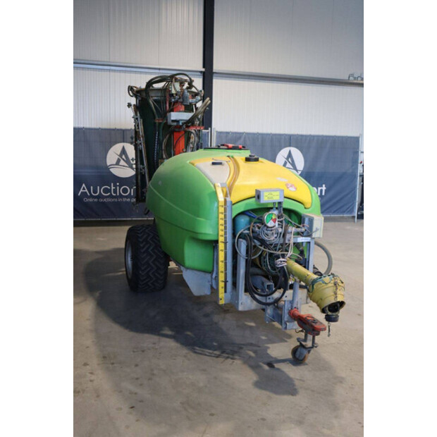 2011 Munckhof Sprayer 107-45190147