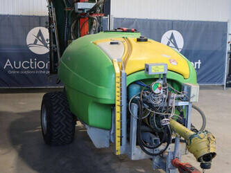 2011-munckhof-sprayer-107-1411398-45190147