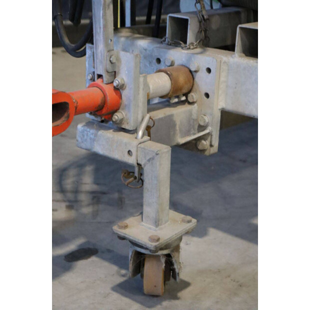 2011 Munckhof Sprayer 107-45190152