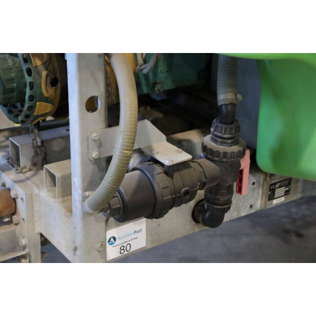 2011 Munckhof Sprayer 107-45190157