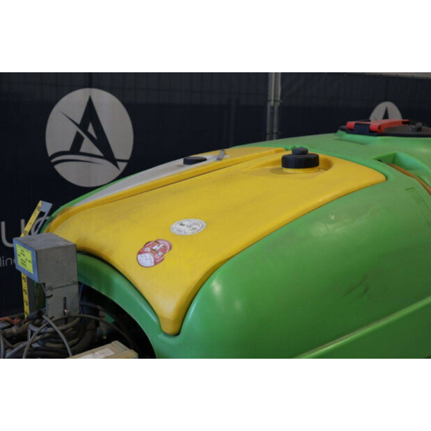 2011 Munckhof Sprayer 107-45190159