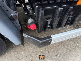 2018-daf-fa-lf-230-1411442-45191160