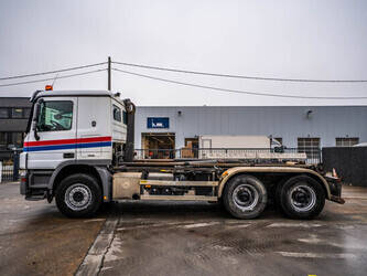 2009-mercedes-benz-actros-2641-1411449-45191345