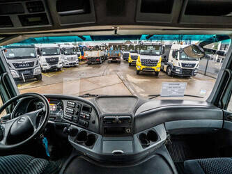 2009-mercedes-benz-actros-2641-1411449-45191346