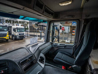 2009-mercedes-benz-actros-2641-1411449-45191347