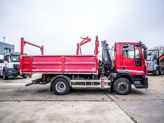 2013-iveco-eurocargo-120e22-1411450-45191366