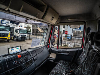 2013-iveco-eurocargo-120e22-1411450-45191376