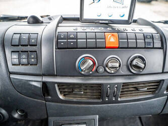 2013-iveco-eurocargo-120e22-1411450-45191384