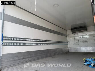 2011-mercedes-benz-atego-1324-1379575-45191393