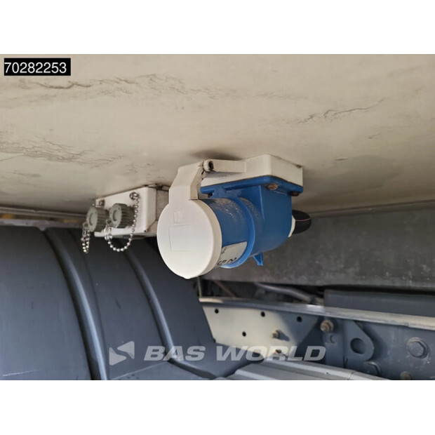 2011 Mercedes-Benz Atego 1324-45191401